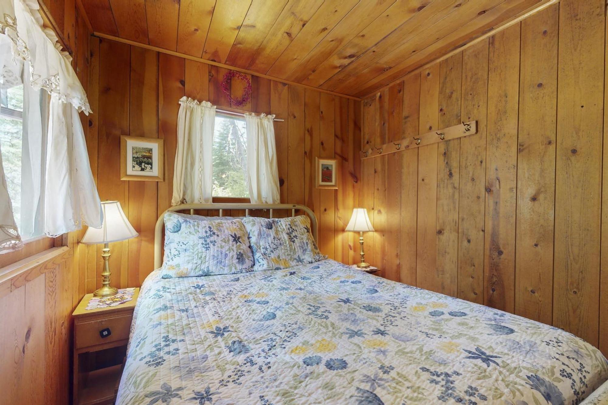 Pine Cone Cottage Joseph Eksteriør billede
